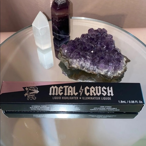 Kay Von D Liquid Highlighter - Picture 1 of 2